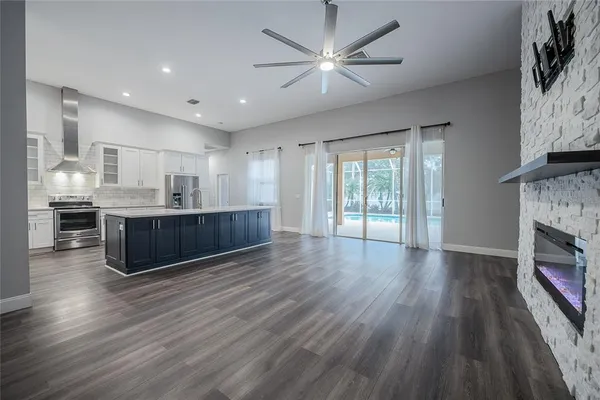 $619,999 | 2706 Durant Trails Boulevard, Dover, FL 33527