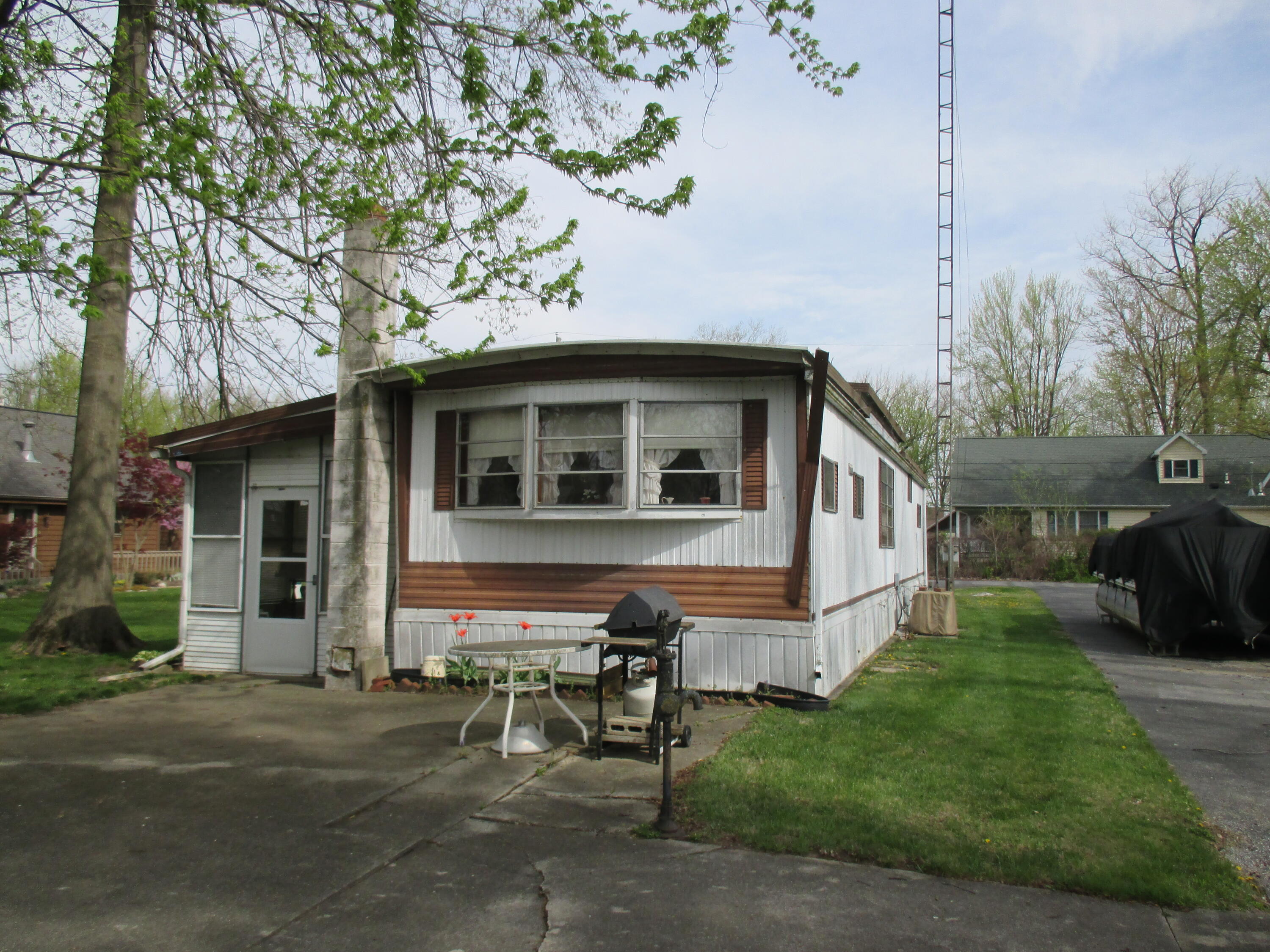 5435 Karafit Road, Unit 8 Celina, OH 45822 - Photo 6 of 14