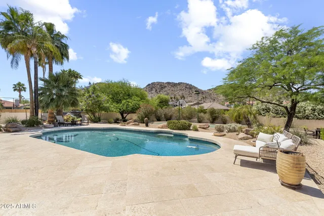 a view of outdoor space yard and patio