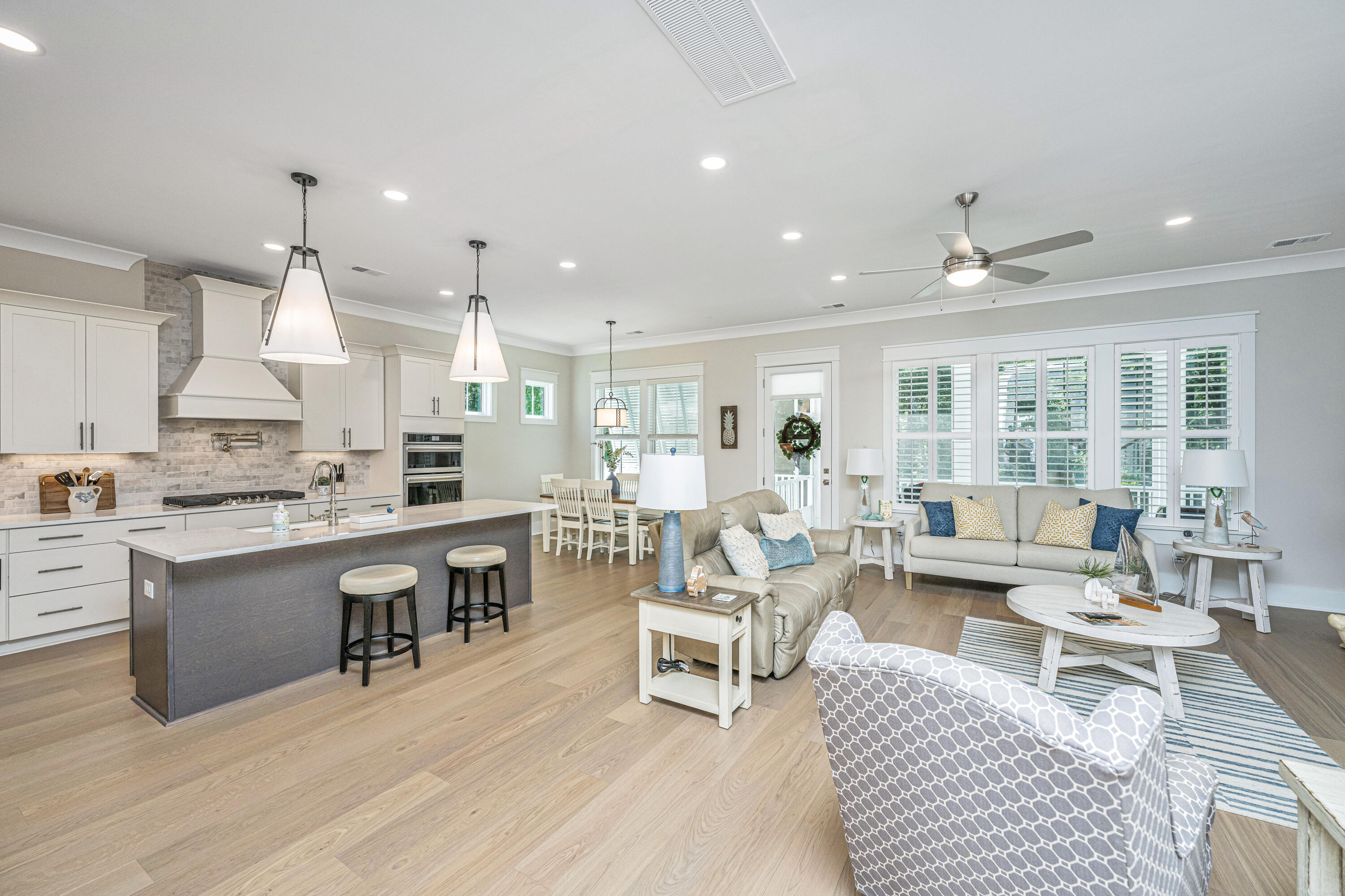 1087 Capersview Court Awendaw, SC 29429 - Photo 14 of 80 1087CapersviewCt016