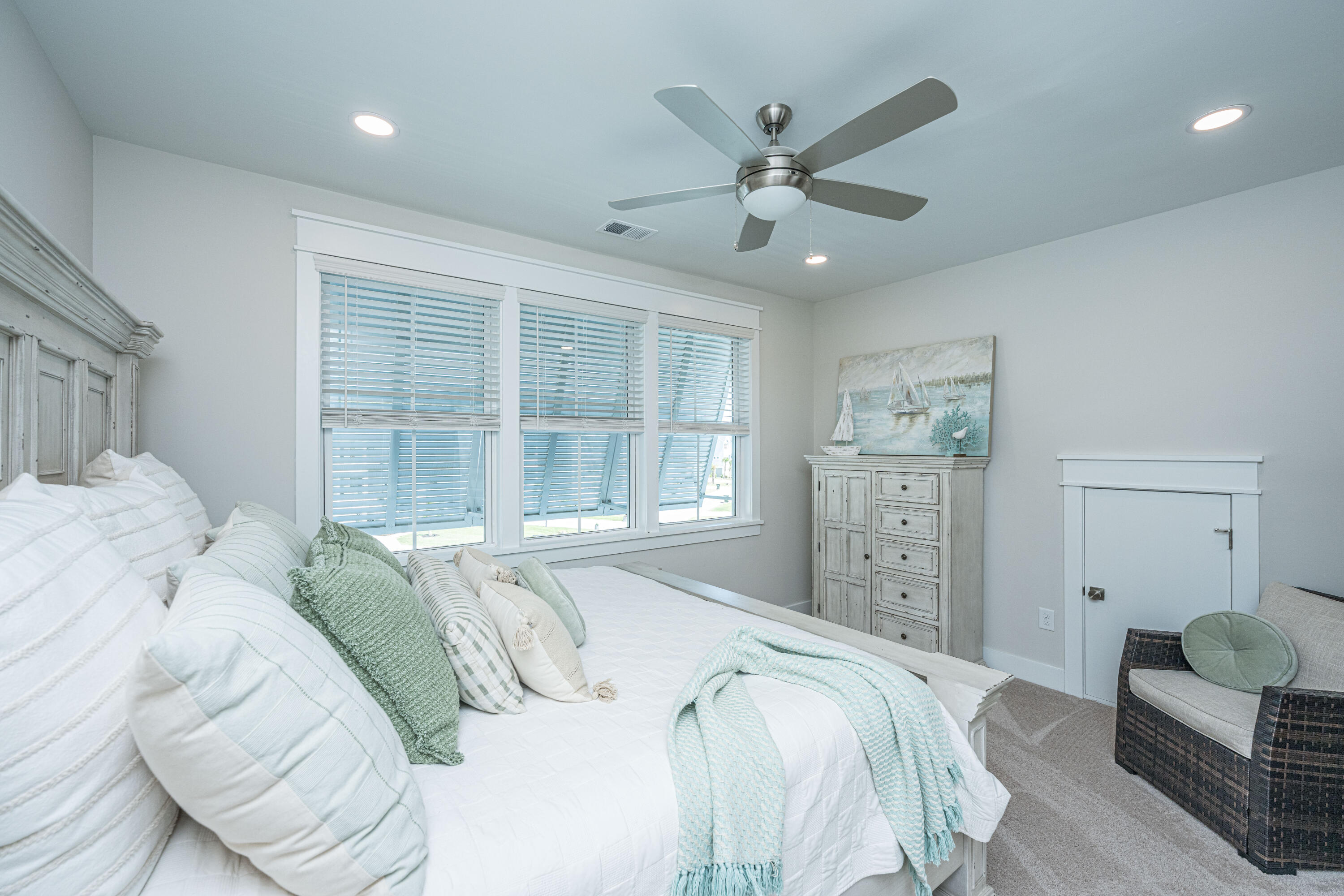 1087 Capersview Court Awendaw, SC 29429 - Photo 33 of 80 1087CapersviewCt037