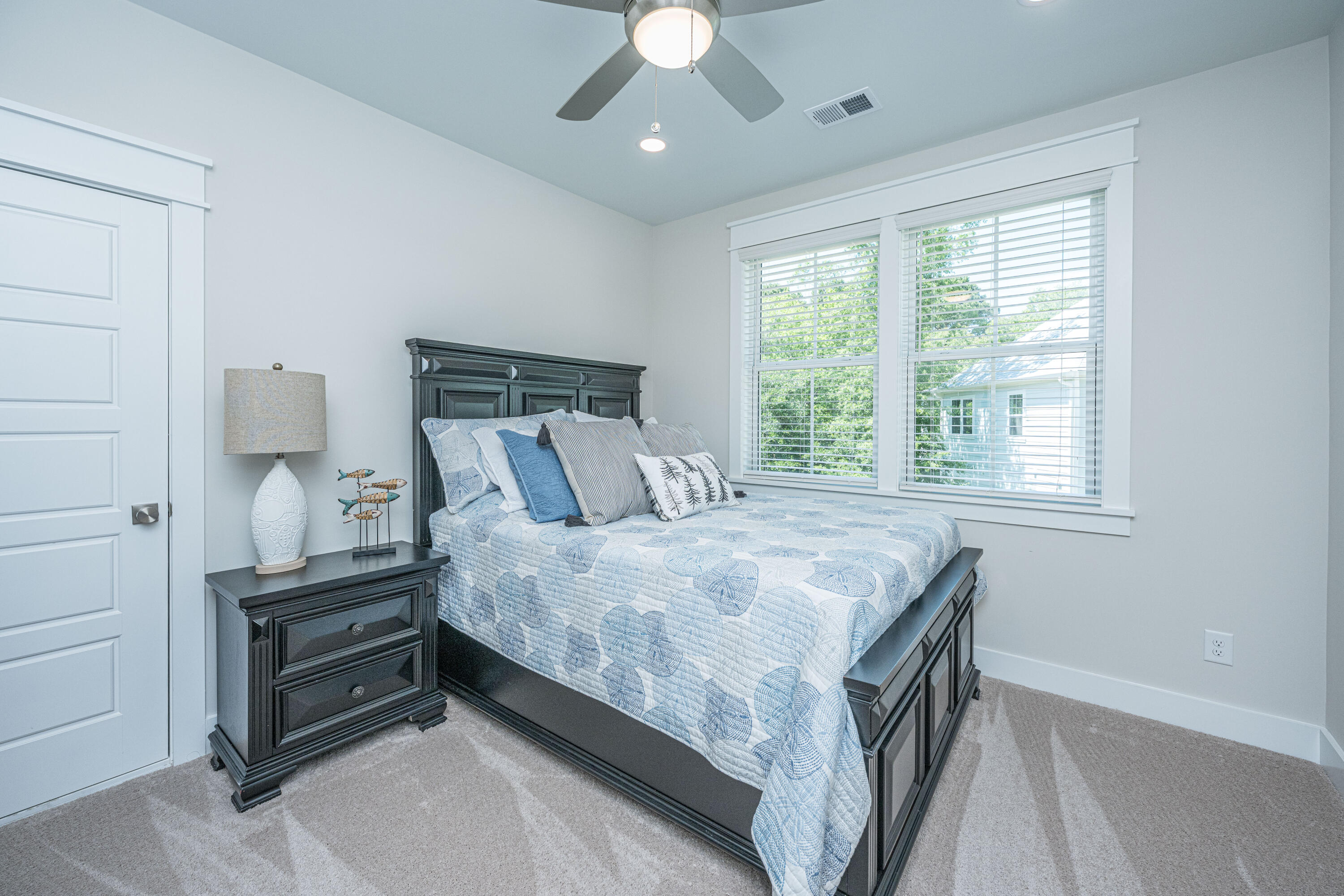 1087 Capersview Court Awendaw, SC 29429 - Photo 42 of 80 1087CapersviewCt046