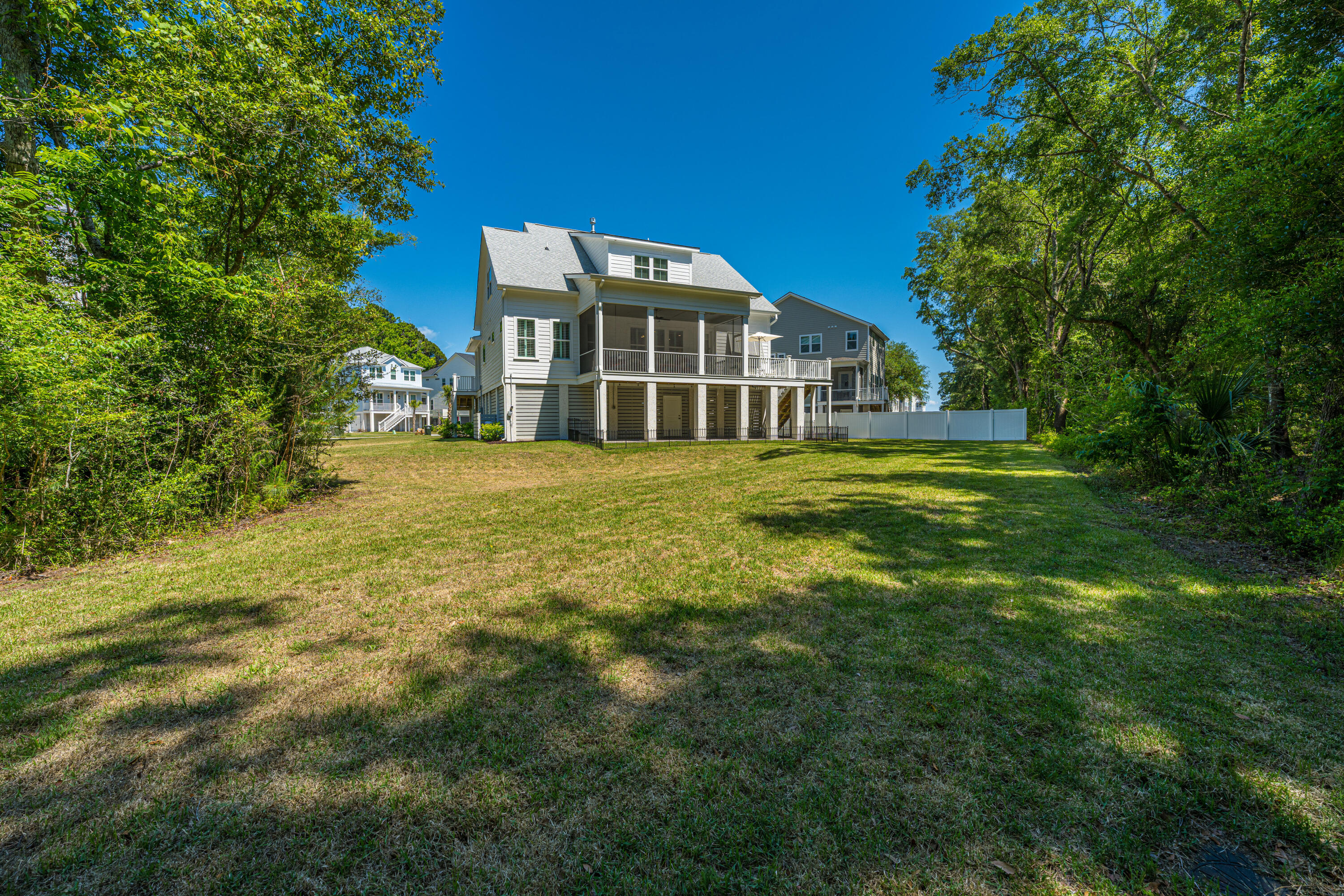 1087 Capersview Court Awendaw, SC 29429 - Photo 52 of 80 1087CapersviewCt062
