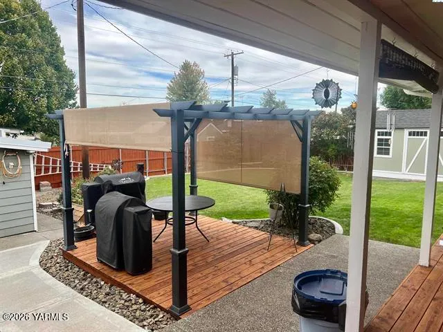 $399,900 | 1930 Benson Avenue, Prosser, WA 99350