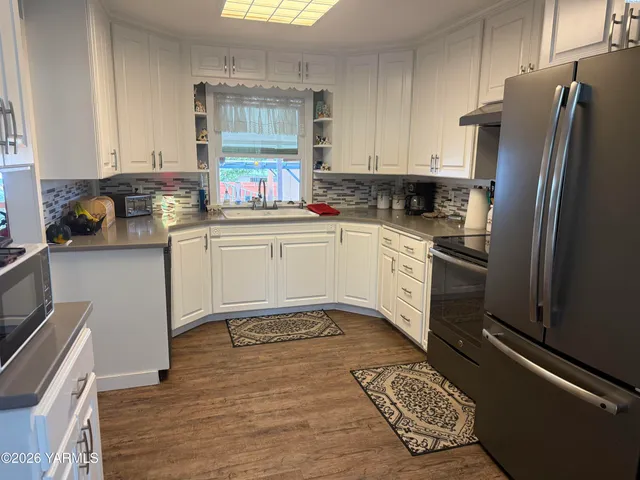 $399,900 | 1930 Benson Avenue, Prosser, WA 99350