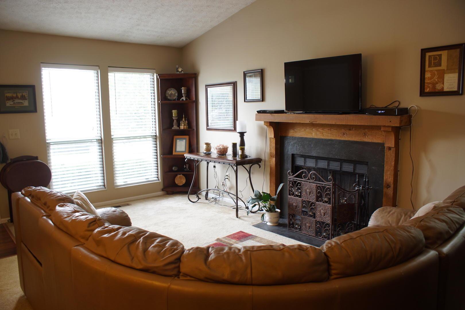 106 Green Ridge Lane Powell, OH 43065 - Photo 3 of 13 Gallery Image 3