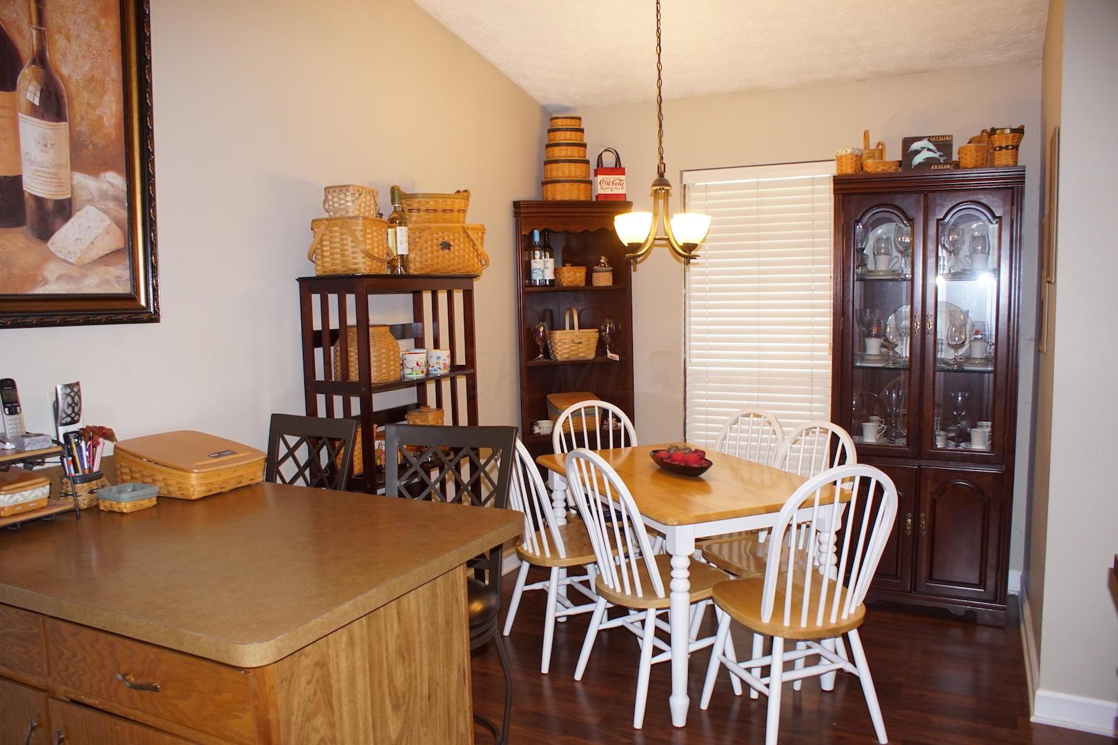 106 Green Ridge Lane Powell, OH 43065 - Photo 5 of 13 Gallery Image 5