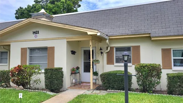 $109,900 | 1421 Normandy Park Drive, Unit 4, Clearwater, FL 33756