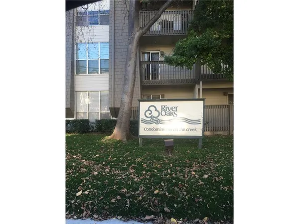 $1,300 | 4859 Cedar Springs Road, Unit 154, Dallas, TX 75219