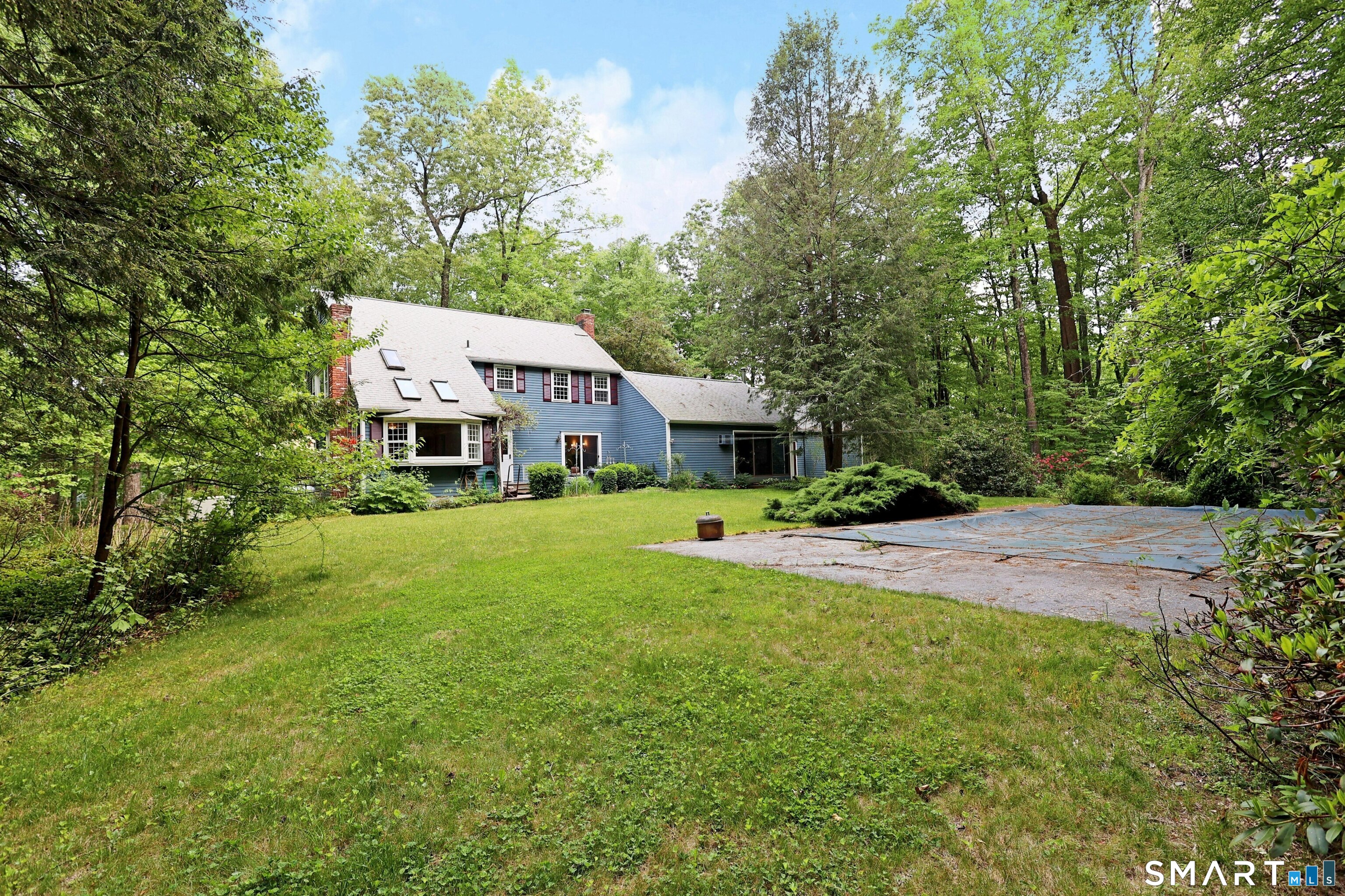 35 Deer Spring Road Redding, CT 06896 - Photo 2 of 40