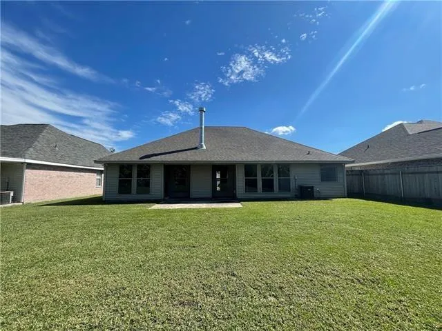 $1,950 | 105 Magnolia Manor Boulevard, Boutte, LA 70039