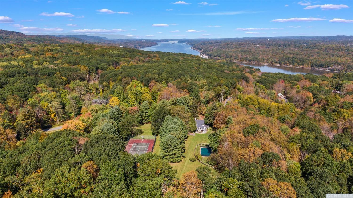 385 Red Top Road Highland, NY 12528 - Photo 7 of 36 a view of city and green space