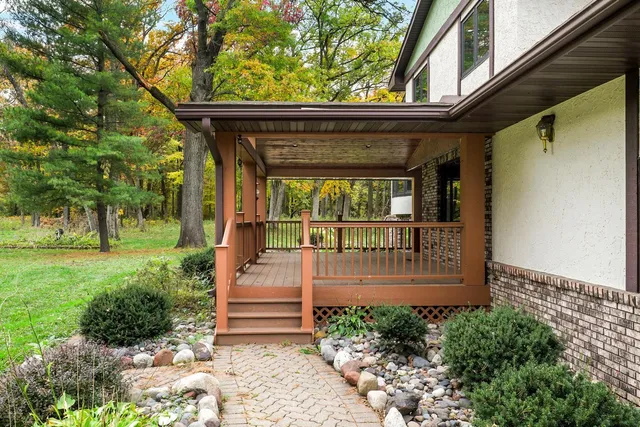 $1,790,000 | 5696 170th Street North, Hugo, MN 55038