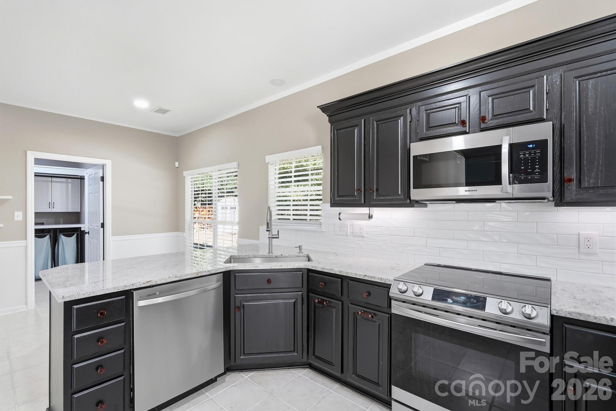 9122 Fairbridge Road Charlotte, NC 28277 - Photo 13 of 48 Gallery Image 13