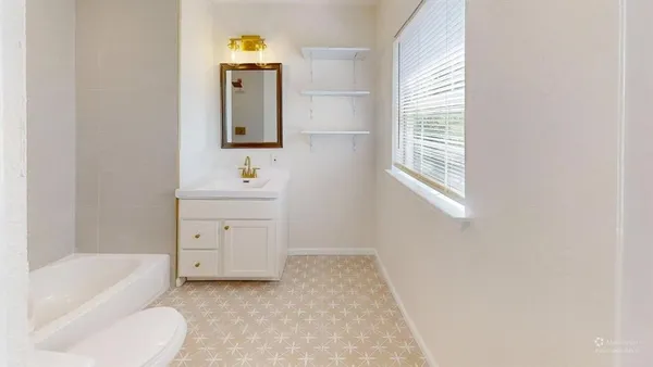 $2,050 | 2012 Tennessee Avenue, Dallas, TX 75224