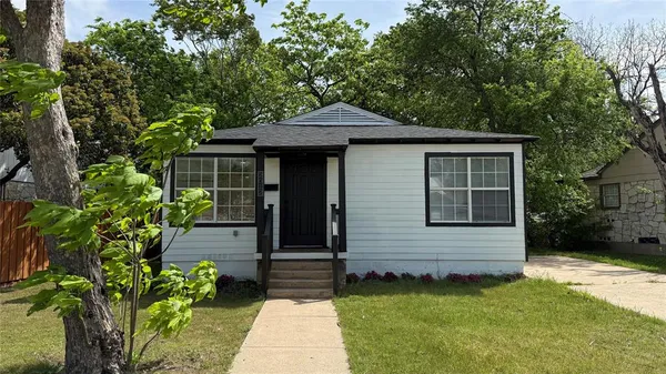 $2,050 | 2012 Tennessee Avenue, Dallas, TX 75224