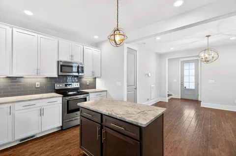 $499,000 | 2404 B 14th Avenue North, Nashville, TN 37208