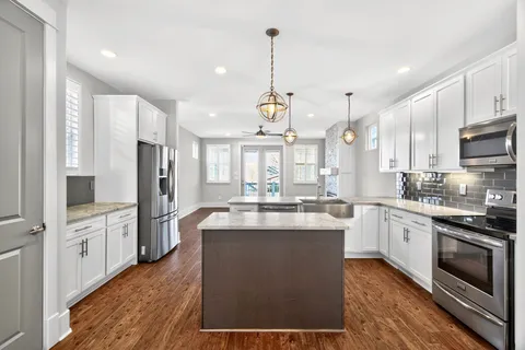 $499,000 | 2404 B 14th Avenue North, Nashville, TN 37208