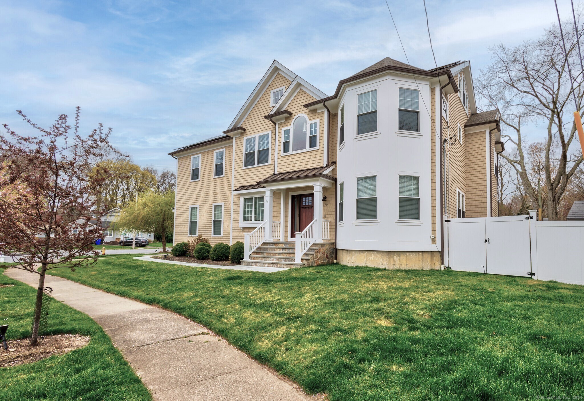 Welcome to this charming colonial nestled in the University area of Fairfield!