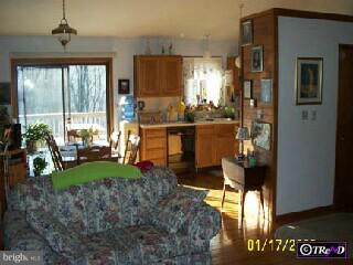 156 Leary Road Honey Brook, PA 19344 - Photo 3 of 6