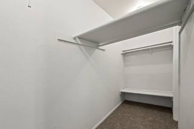 $1,300 | 9616 Long Point Road, Houston, TX 77055