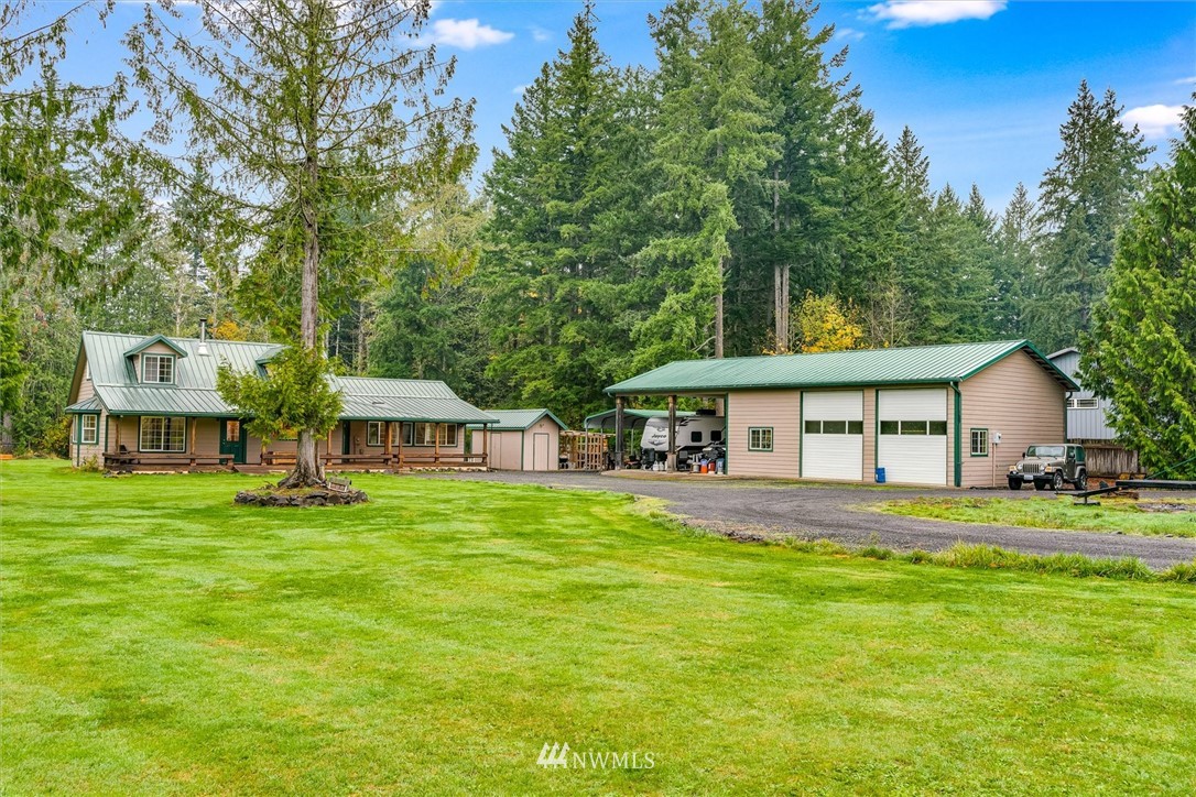 454 Harmon Road, Unit 26 Chehalis, WA 98532 - Photo 2 of 35 front view of a house with a big yard