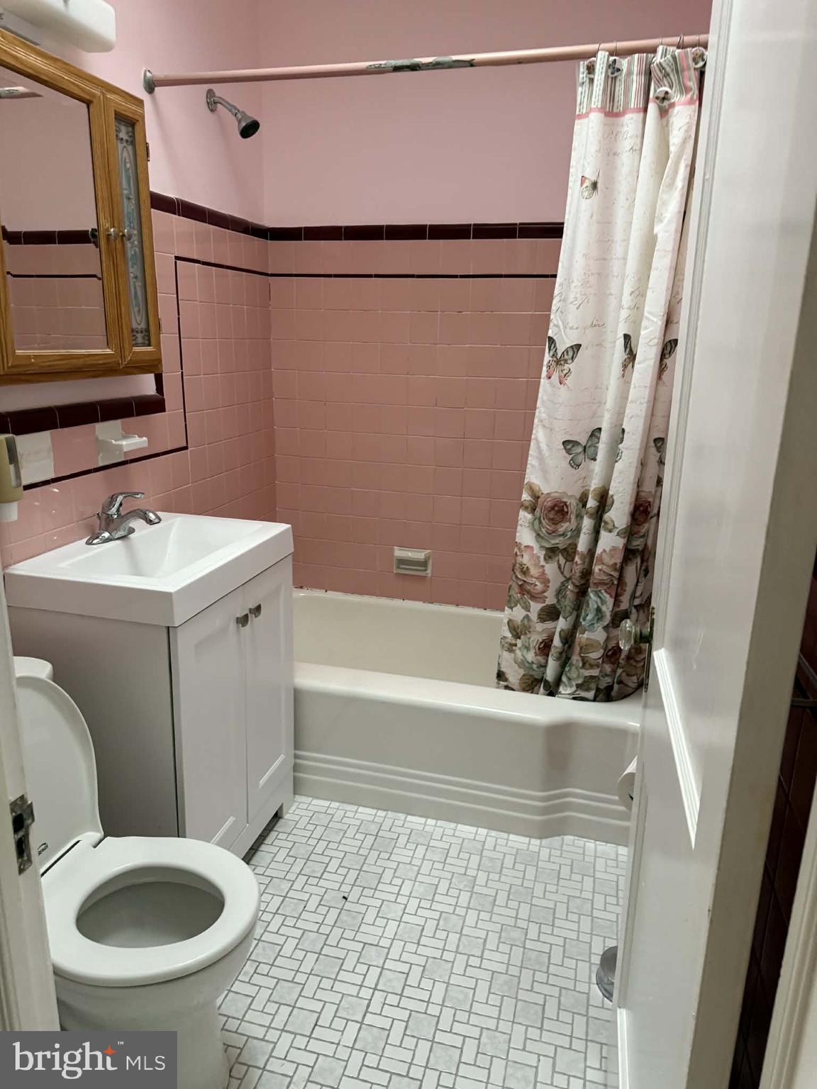 1344 Greeby Street Philadelphia, PA 19111 - Photo 10 of 19 a bathroom with a sink toilet and shower