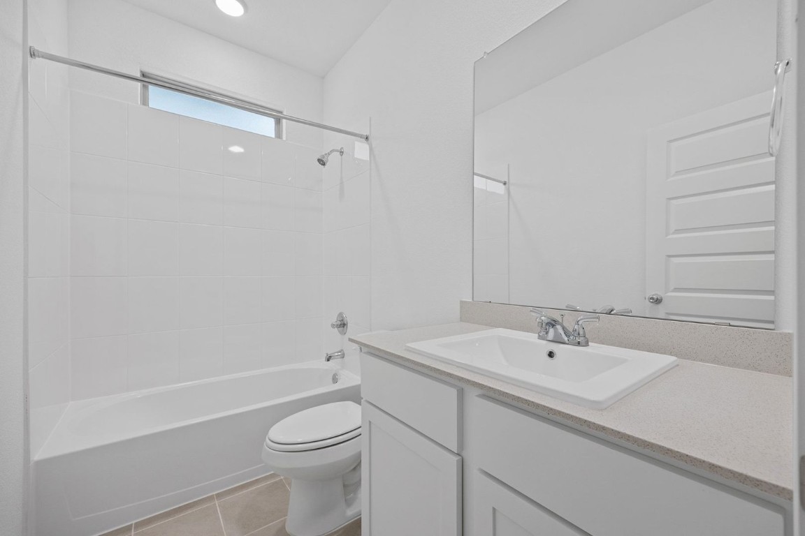 338 Bendecido Loop Elgin, TX 78621 - Photo 19 of 39