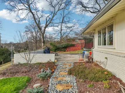 $985,000 | 2437 Eastland Avenue, Nashville, TN 37206