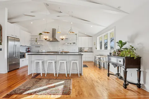 $985,000 | 2437 Eastland Avenue, Nashville, TN 37206