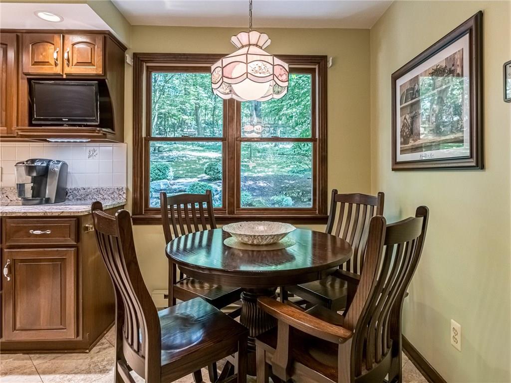 170 Timothy Road Gibsonia, PA 15044 - Photo 8 of 25 Gallery Image 8
