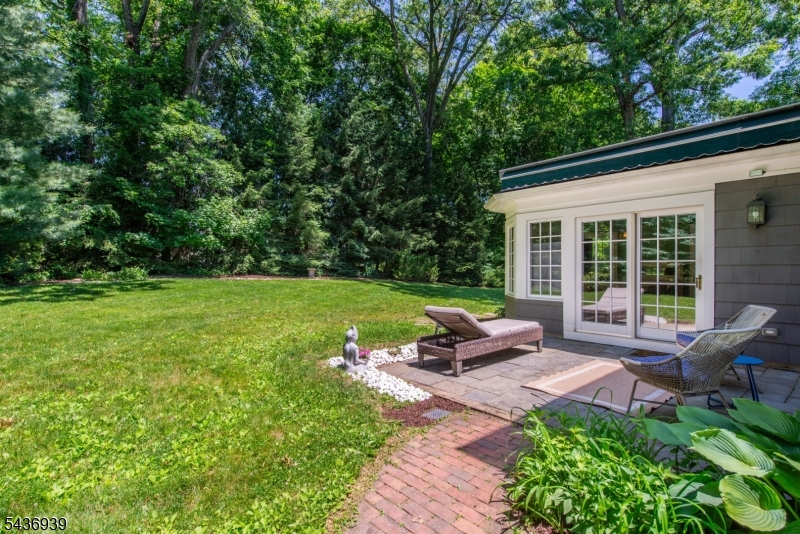 11 Yorke Road Mountain Lakes, NJ 07046 - Photo 39 of 50