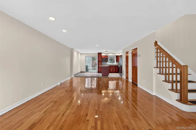 $4,500 | 62-47 Douglaston Parkway, Unit 23 | Douglaston