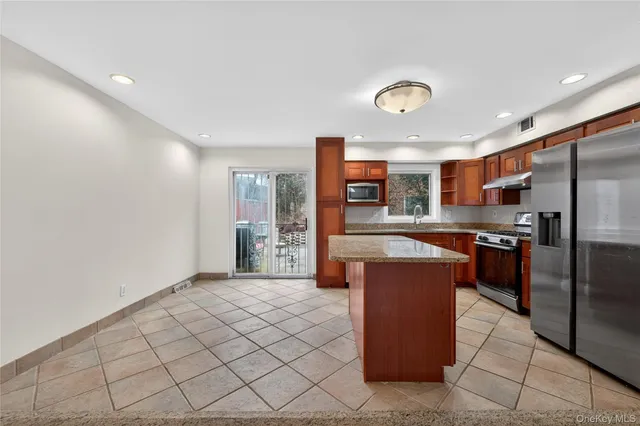 $4,500 | 62-47 Douglaston Parkway, Unit 23 | Douglaston