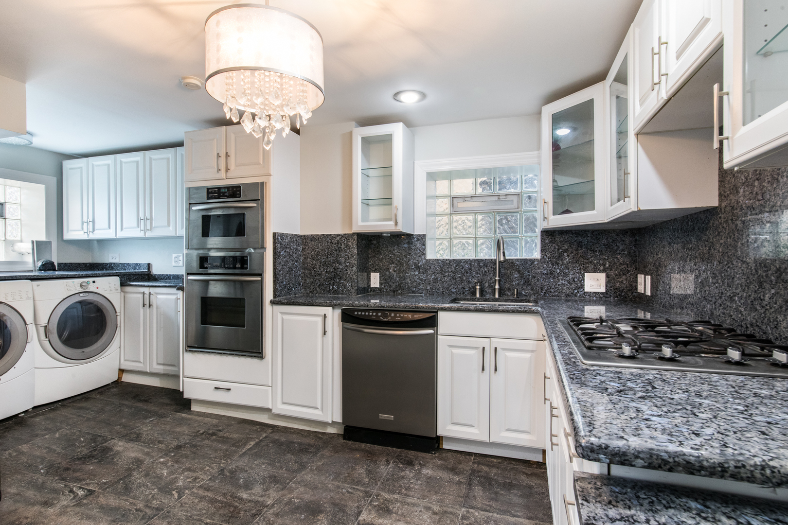 3351 North Rutherford Avenue Chicago, IL 60634 - Photo 15 of 32 Gallery Image 15