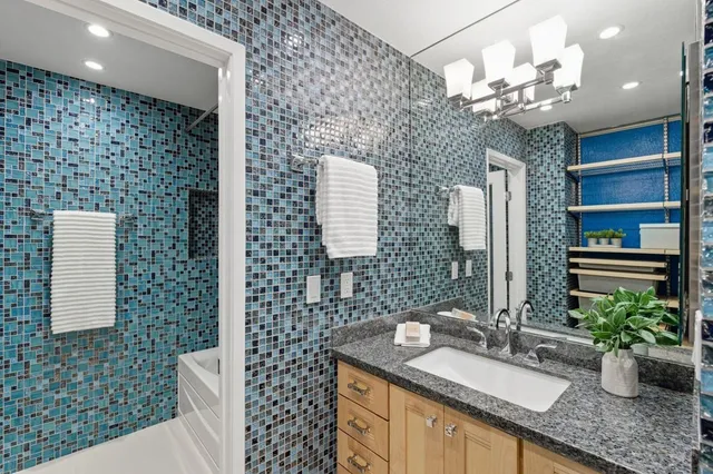 $875,000 | 1585-1585 Moraga Way, Moraga, CA 94556