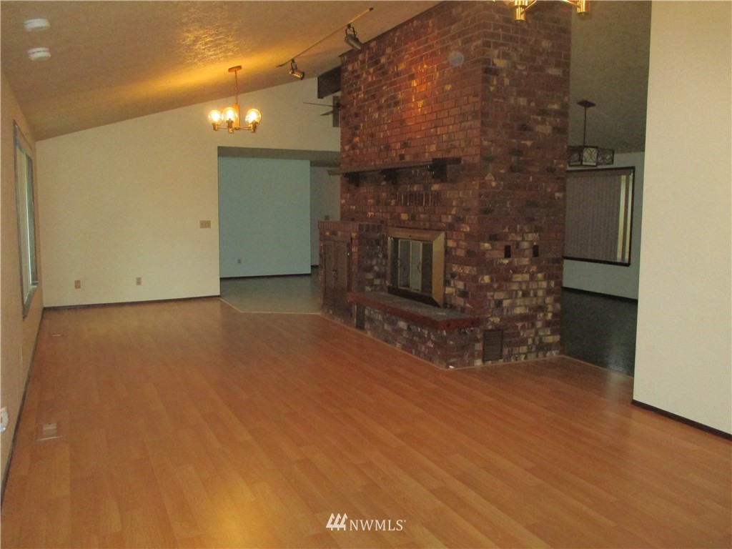191 North Prairie Road Chehalis, WA 98532 - Photo 8 of 19 Gallery Image 8