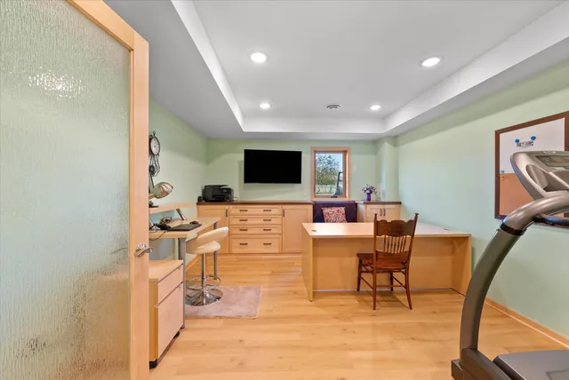 $779,900 | 2080 St Patrick Circle, Erin, WI 53027