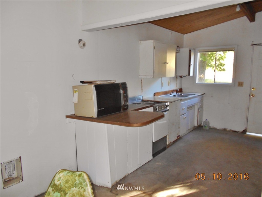 50 Kelly Road Brinnon, WA 98320 - Photo 7 of 12 Gallery Image 7