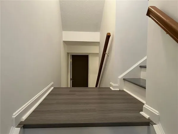 $260,000 | 2003 Trail Court, Jeannette, PA 15644