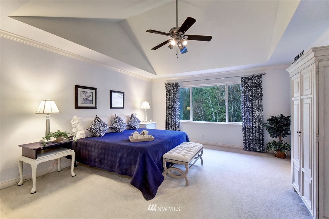 2521 201st Street Southeast Bothell, WA 98021 - Photo 15 of 25