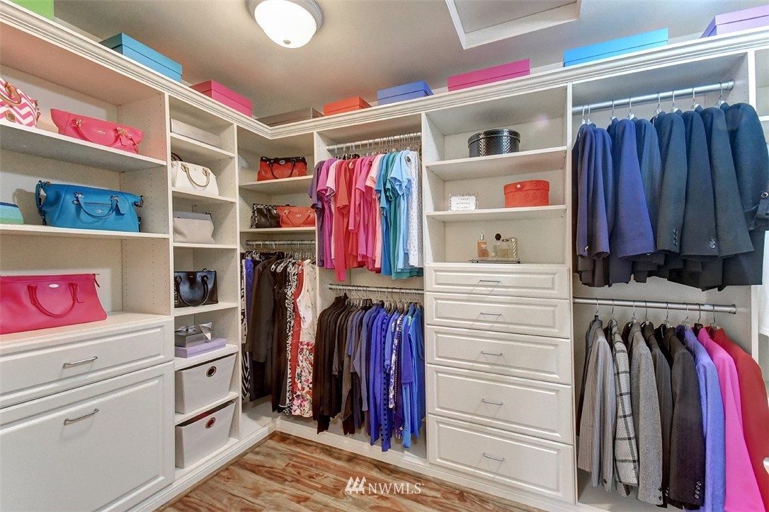 2521 201st Street Southeast Bothell, WA 98021 - Photo 17 of 25