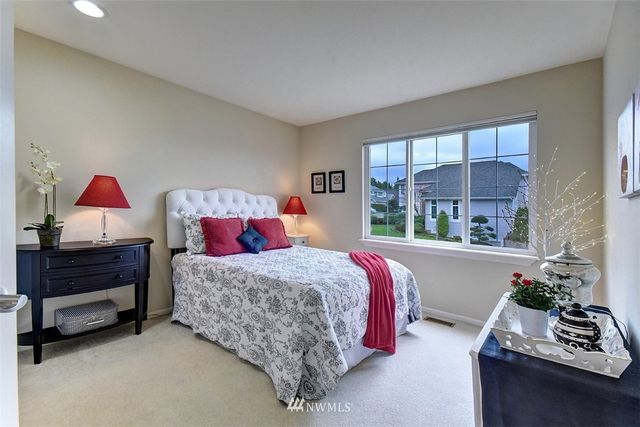 $900,000 | 2521 201st Street Southeast, Bothell, WA 98021