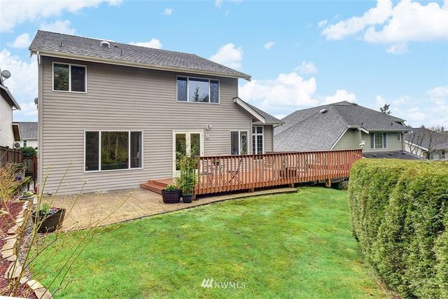 $900,000 | 2521 201st Street Southeast, Bothell, WA 98021