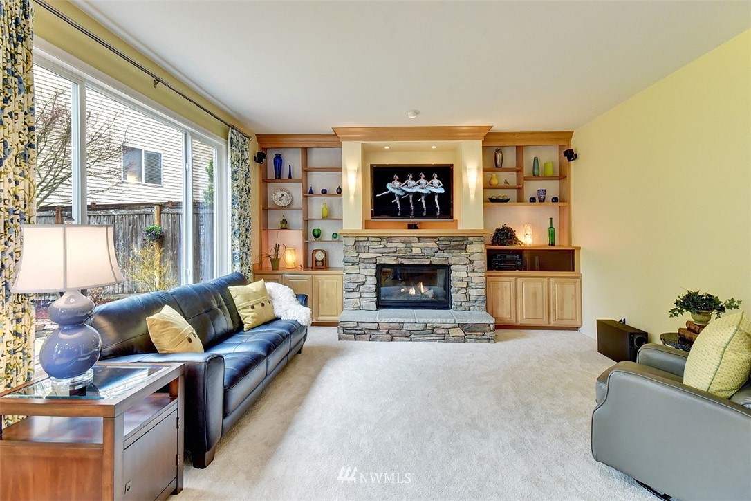 2521 201st Street Southeast Bothell, WA 98021 - Photo 10 of 25