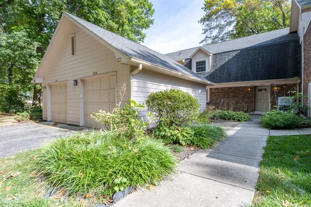 $174,900 | 2910 Stillman Avenue, Indianapolis, IN 46268