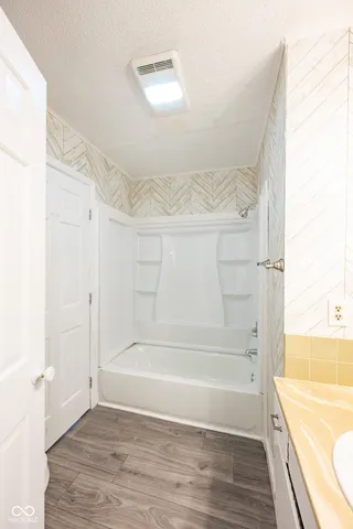 $174,900 | 2910 Stillman Avenue, Indianapolis, IN 46268