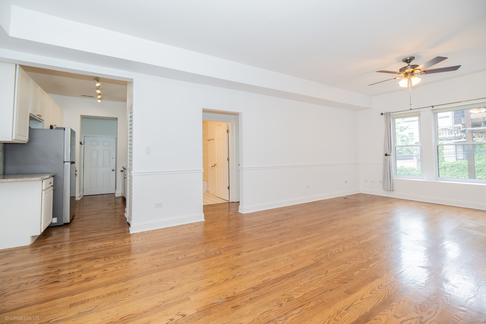 4536 North Sheridan Road, Unit 104 Chicago, IL 60640 - Photo 25 of 27 Gallery Image 25