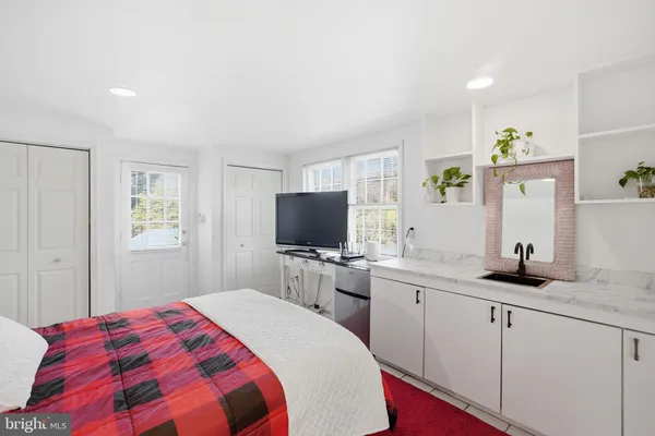 $899,900 | 8406 Geneva Mason Road, Potomac, MD 20854