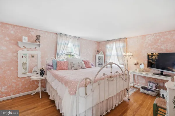 $899,900 | 8406 Geneva Mason Road, Potomac, MD 20854